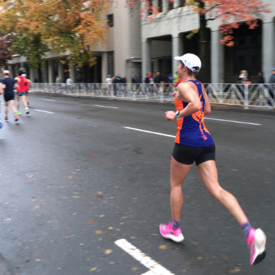 Ellen Moss running in the 2019 California International Marathon